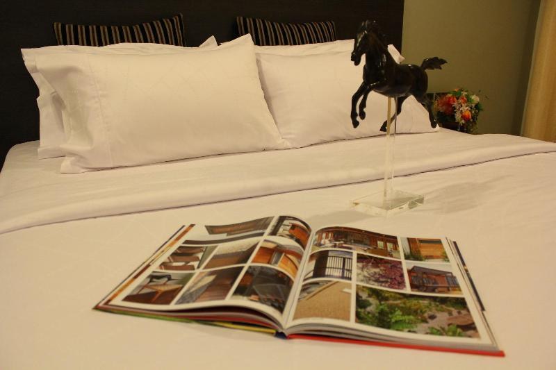14 Living photo 4