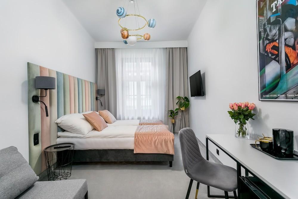 Old Town Residence - Premium Aparthotel photo 4