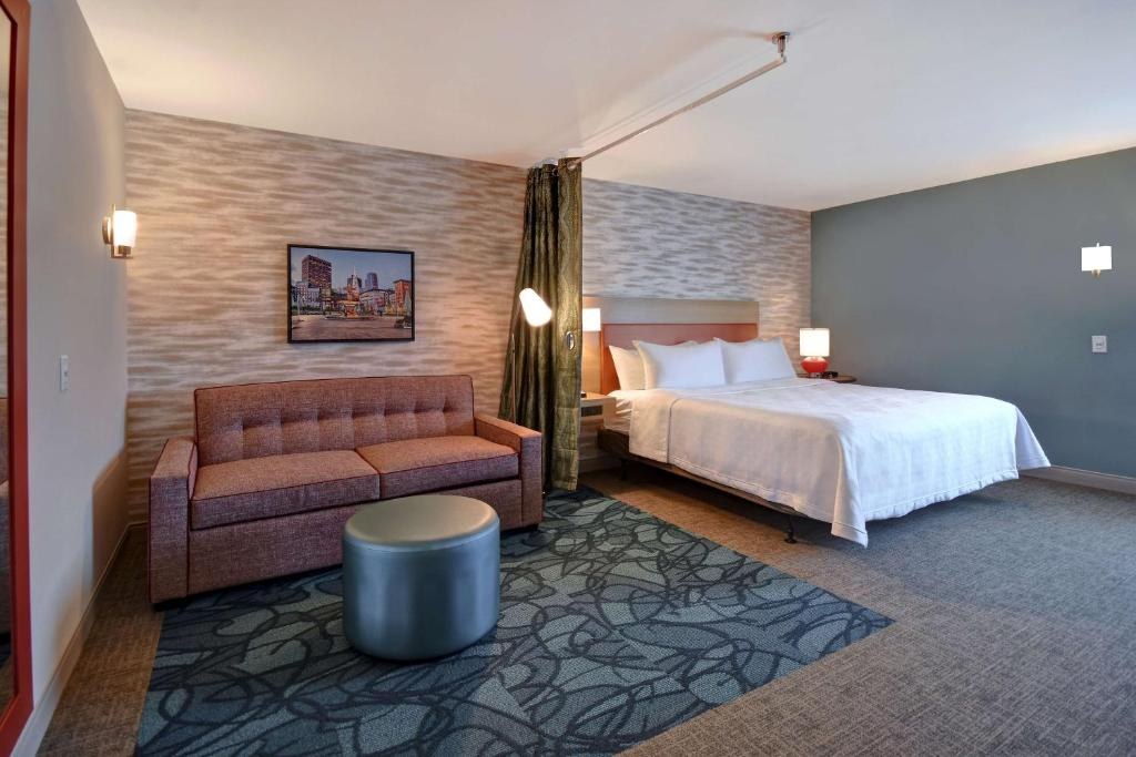 Home2 Suites by Hilton Boston South Bay photo 1