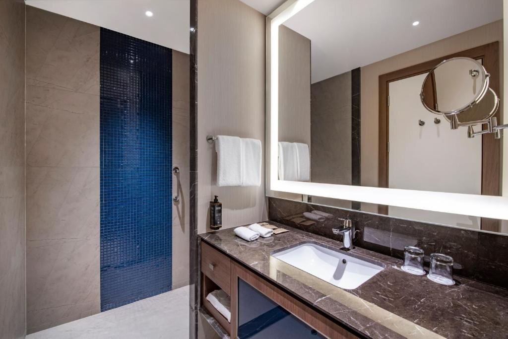 TBILISI PHILHARMONIC HOTEL photo 4