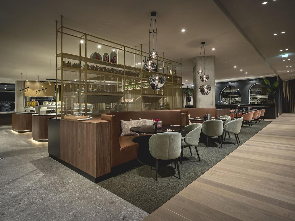 Van der Valk Hotel Amsterdam Zuidas photo 3