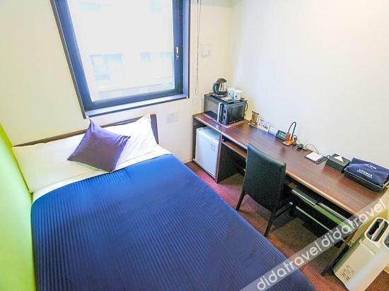 HOTEL LiVEMAX Ueno-Ekimae photo 1