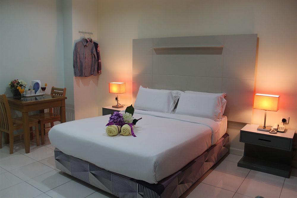 JinHold Service Apartment photo 3