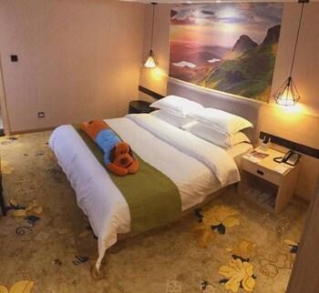 Shuangfa Hotel Chengdu East Station photo 2