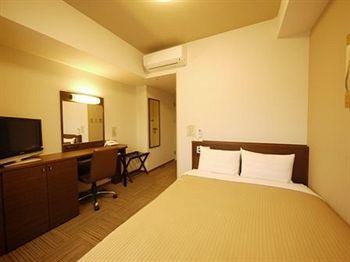 Hotel Route Inn Nagoya Imaike Ekimae photo 1