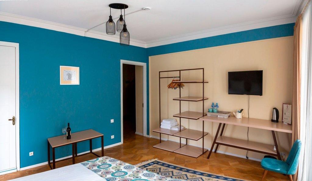 Gvino Minda Hotel photo 4