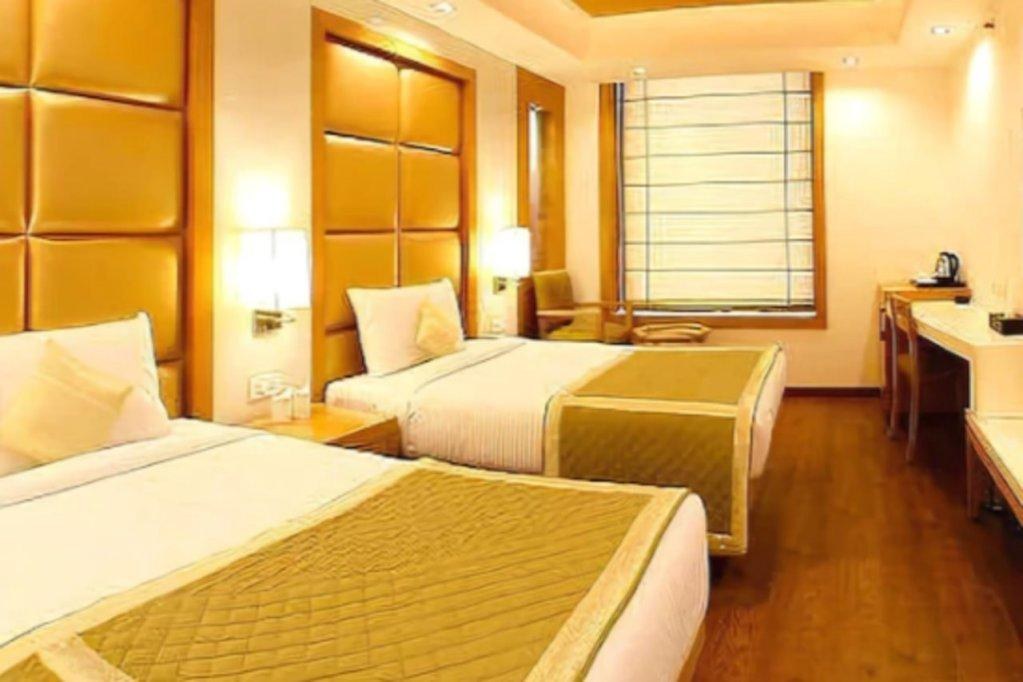 Almondz Hotel photo 2