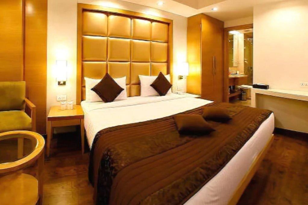 Almondz Hotel photo 3