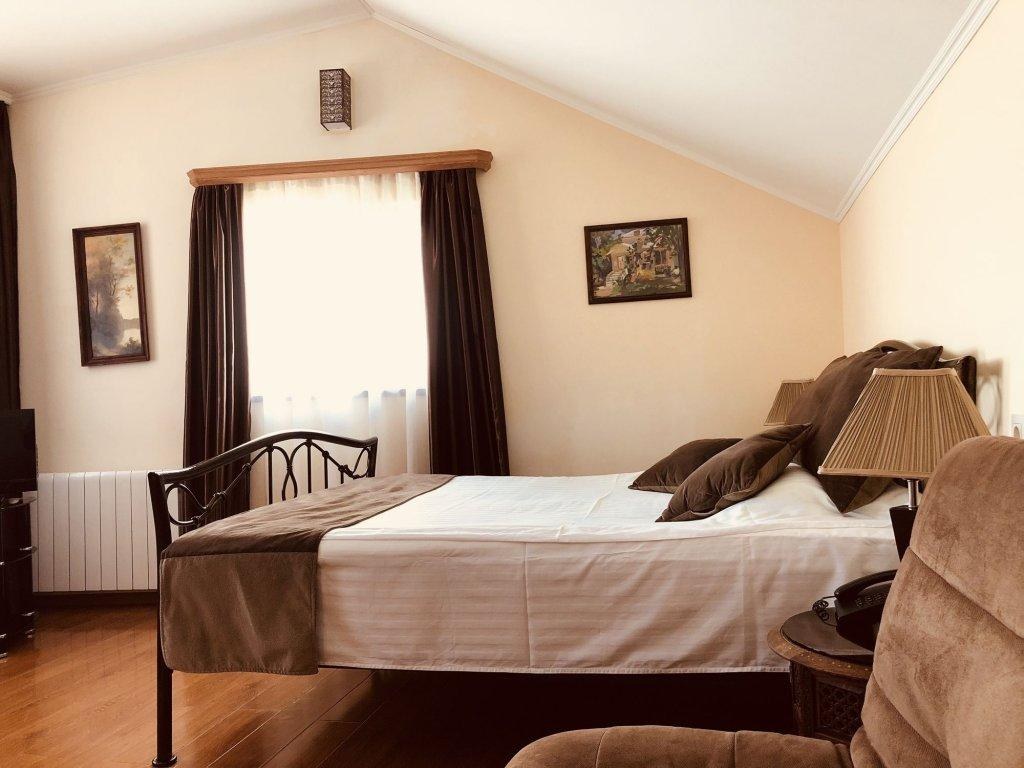 British House Hotel photo 1