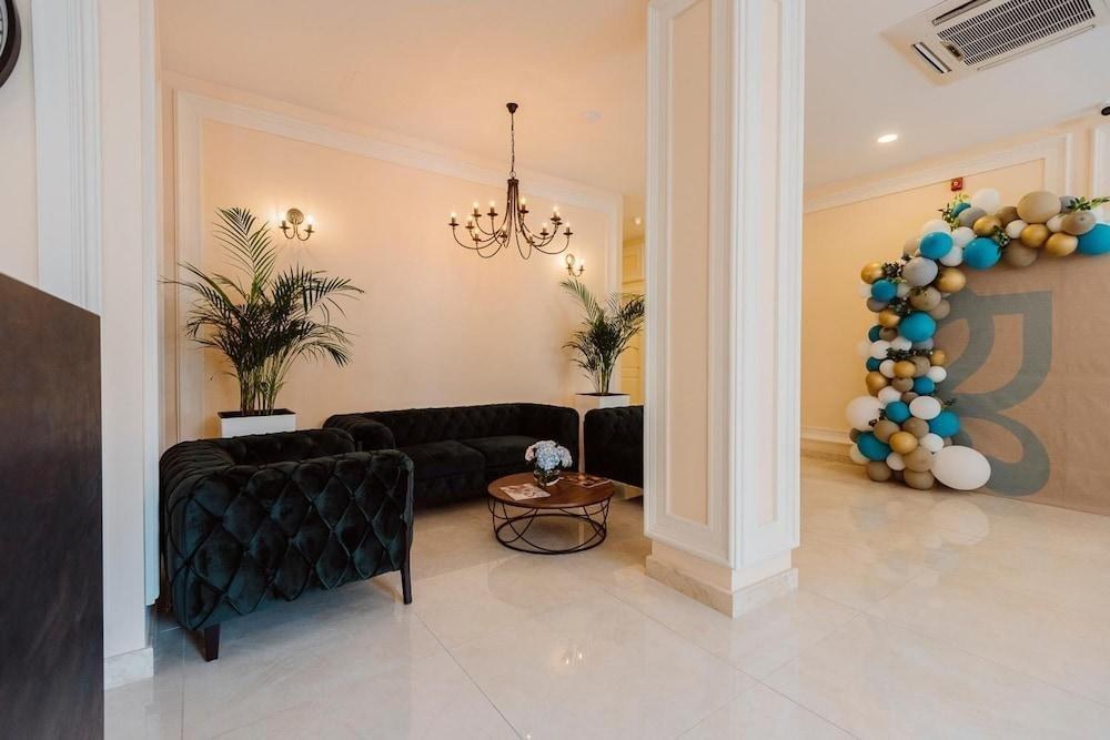 Boulevard Hotel Batumi photo 4