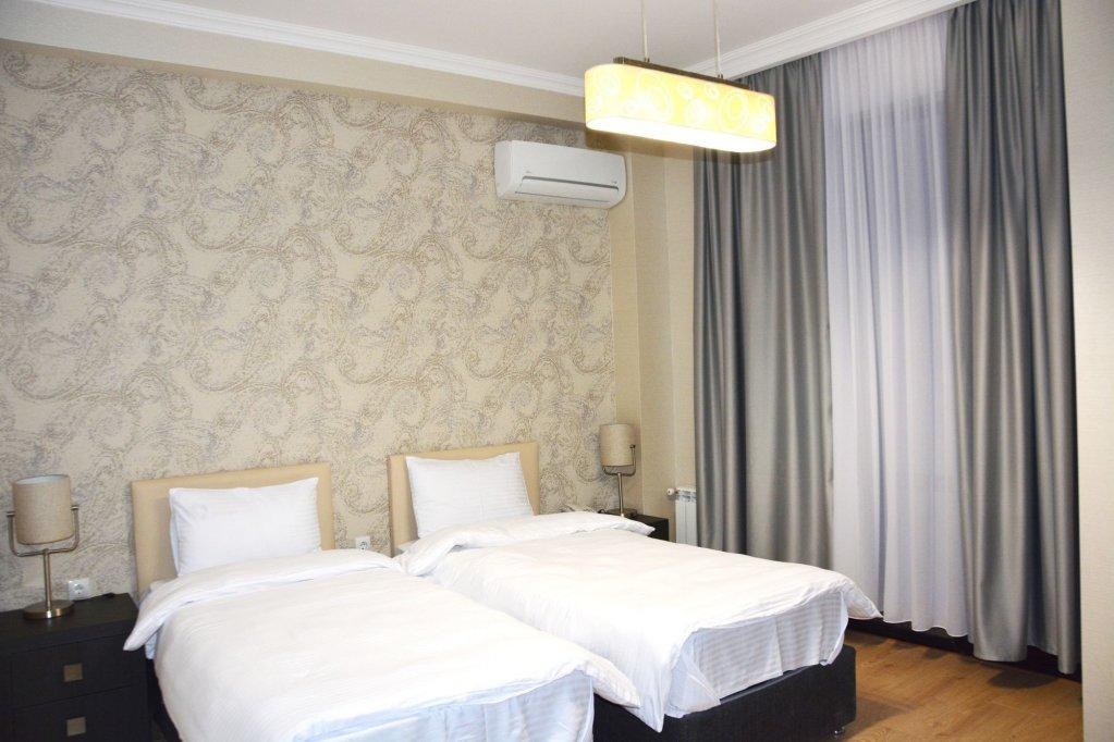 Eleon Boutique Hotel photo 1