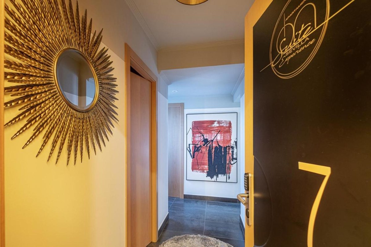 ON SUITES APARTMENTS DESIGNED FOR ADULTS photo 3