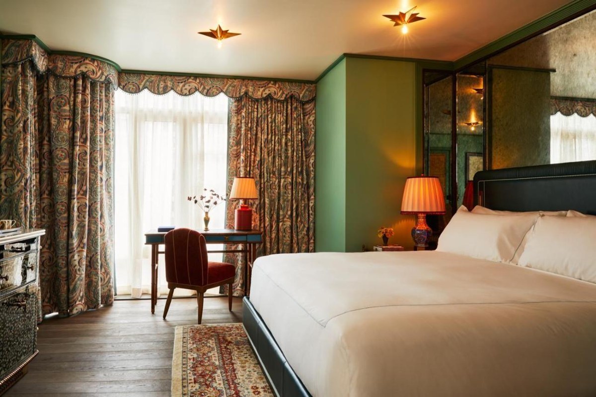 THE FIFTH AVENUE HOTEL photo 2