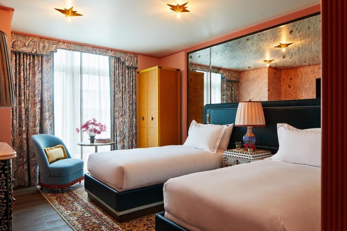 THE FIFTH AVENUE HOTEL photo 3