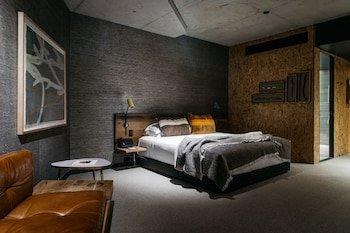 Ovolo Canberra a Wyndham Hotel