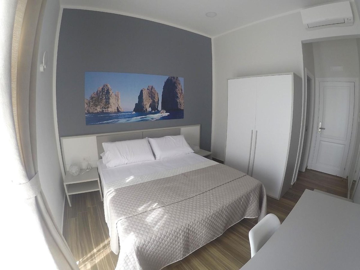 Rooms stazione centrale photo 1