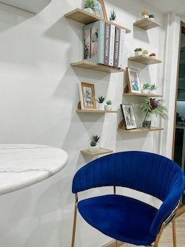 88 Living photo 4