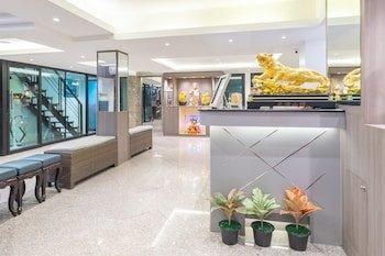 4M Pratunam Hotel photo 2