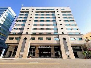 Shihzuwan Hotel Love River