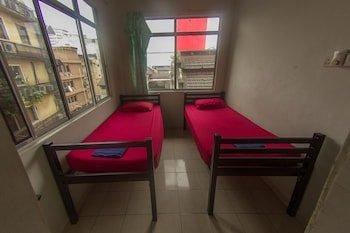 Step Inn Guesthouse photo 2