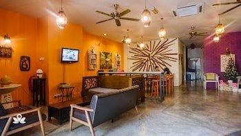 The Explorers Guesthouse and Hostel photo 3