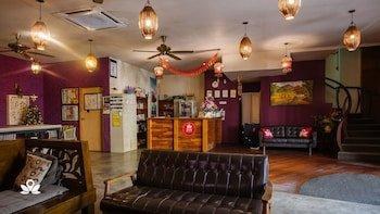 The Explorers Guesthouse and Hostel photo 4