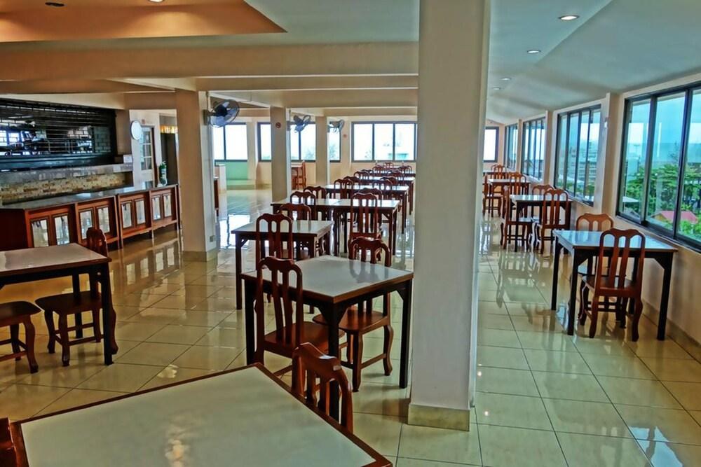 LEK Jomtien Hotel photo 1