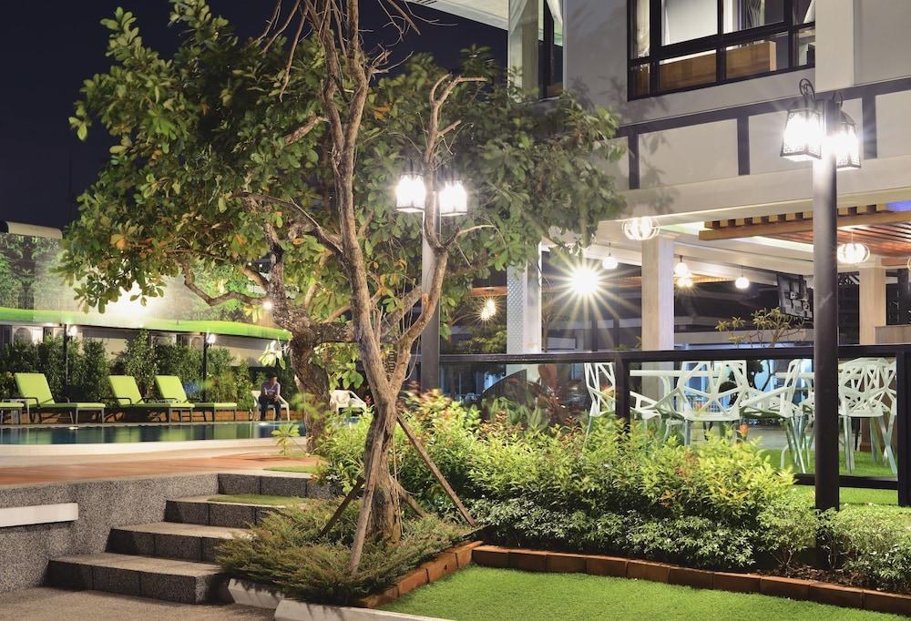 The Tamnan Pattaya Hotel&Resort