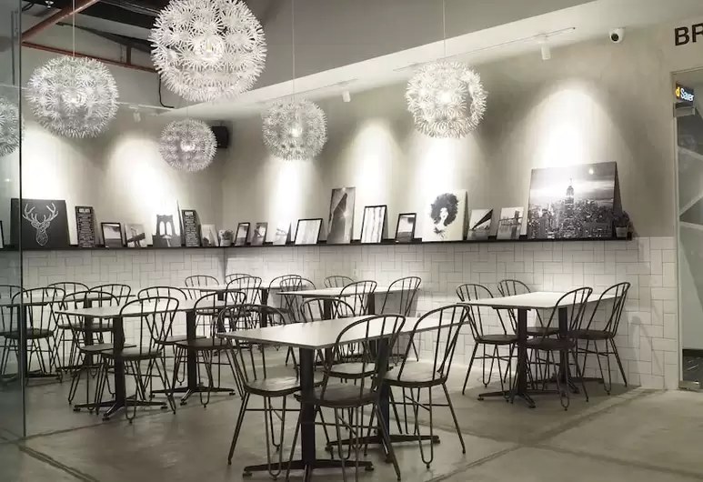 Juno Hotel Jatinegara photo 2