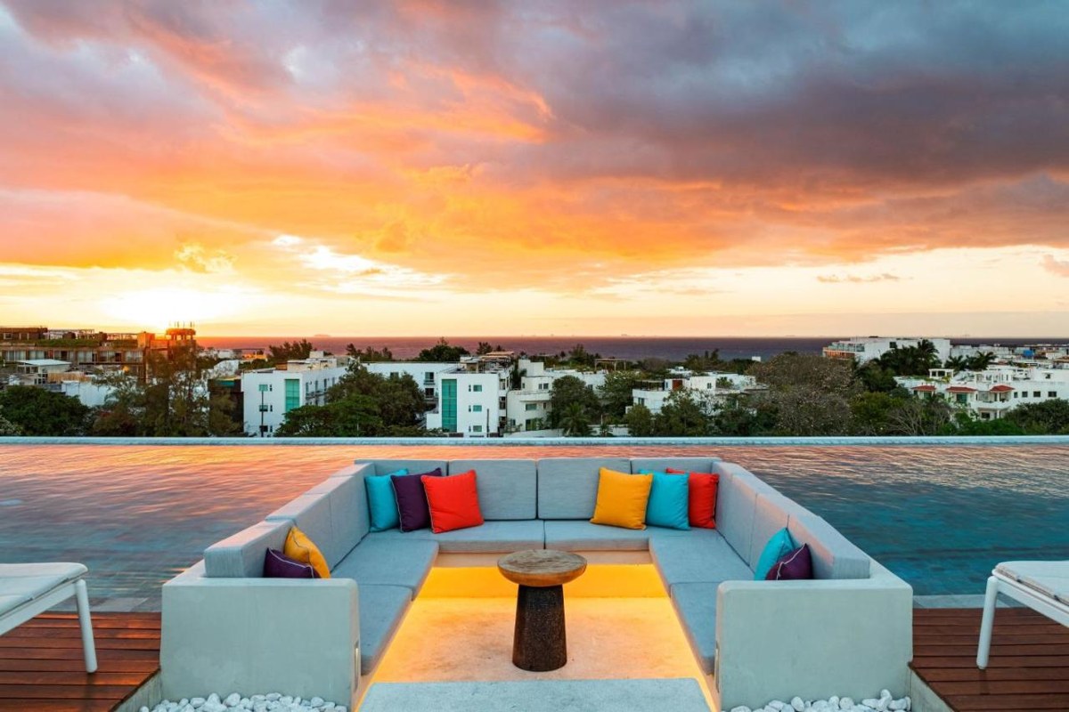 ALOFT PLAYA DEL CARMEN