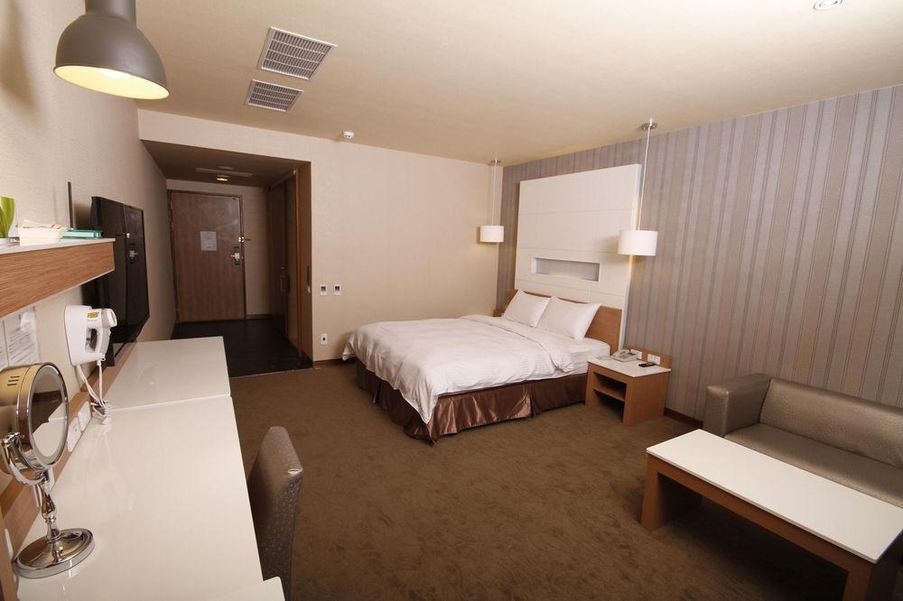Kindness Hotel Hualien photo 2