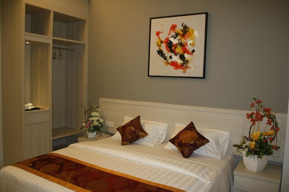 Aurora Hotel photo 3