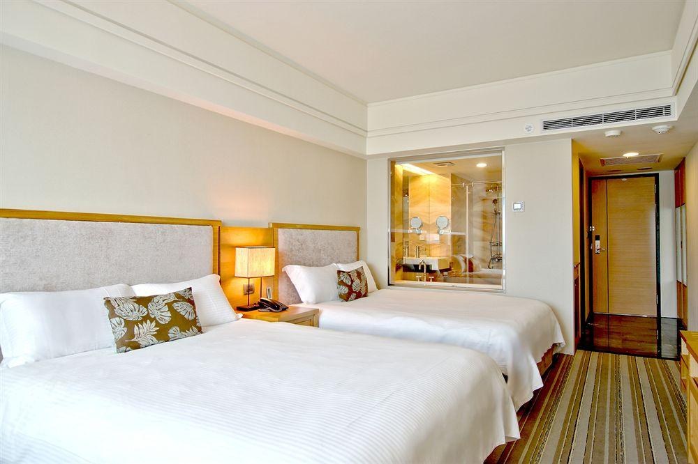 Azure Hotel photo 4