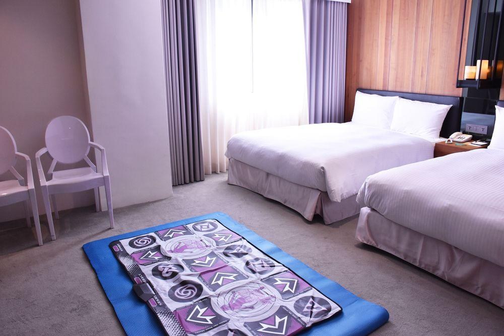 WO Hotel photo 2