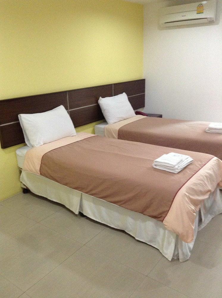 Diamond Bangkok Apartment photo 3
