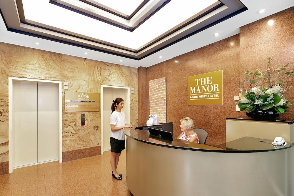 The Manor Apartment Hotel photo 4