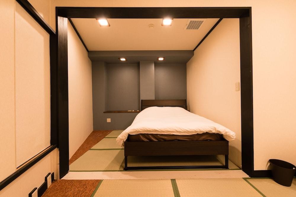 Tokyo Guest House Ouji Music Lounge - Hostel photo 2