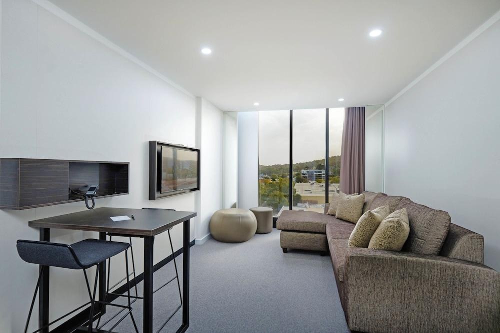 Mantra Albury Hotel photo 1