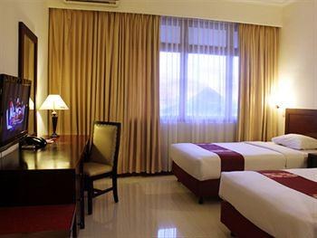 MMUGM Hotel photo 1