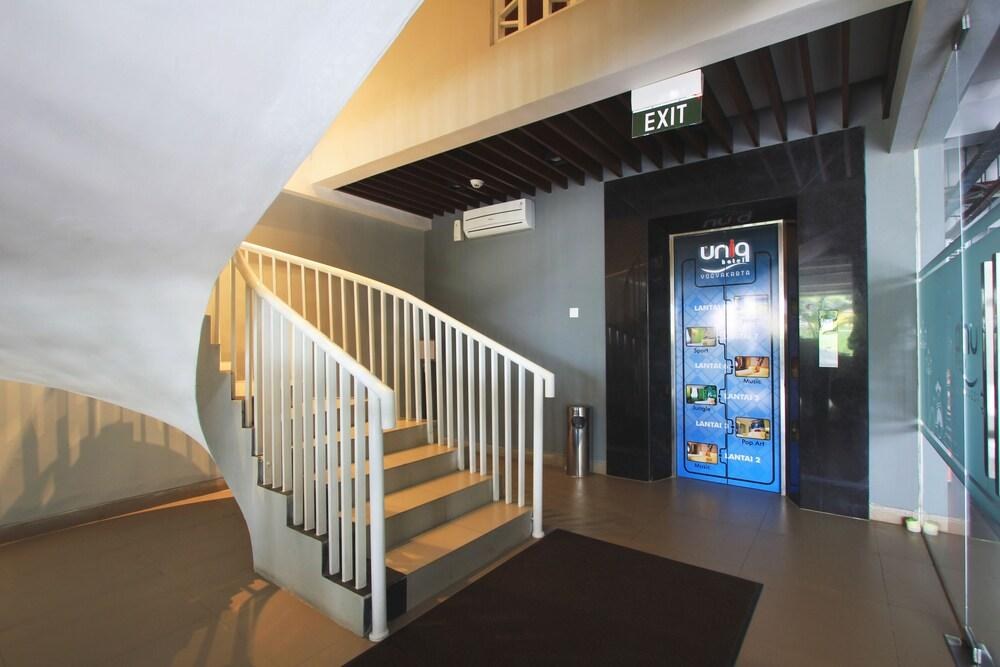 Uniq Hotel Yogyakarta photo 3