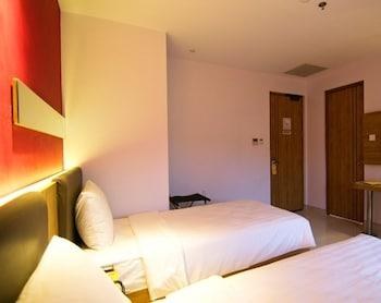 Zoom Hotels photo 1