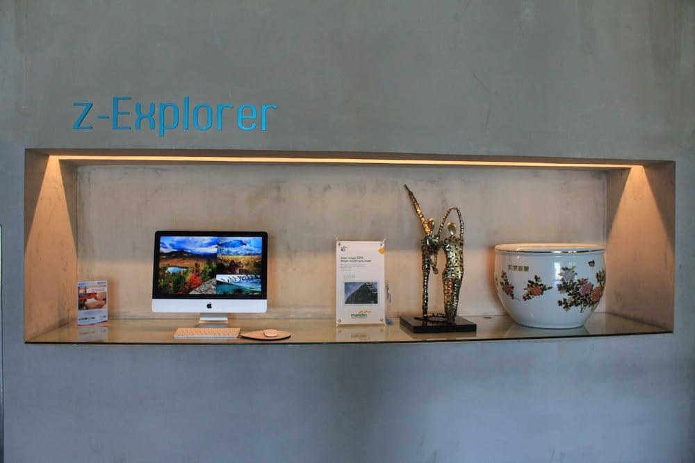 Zoom Hotels photo 3