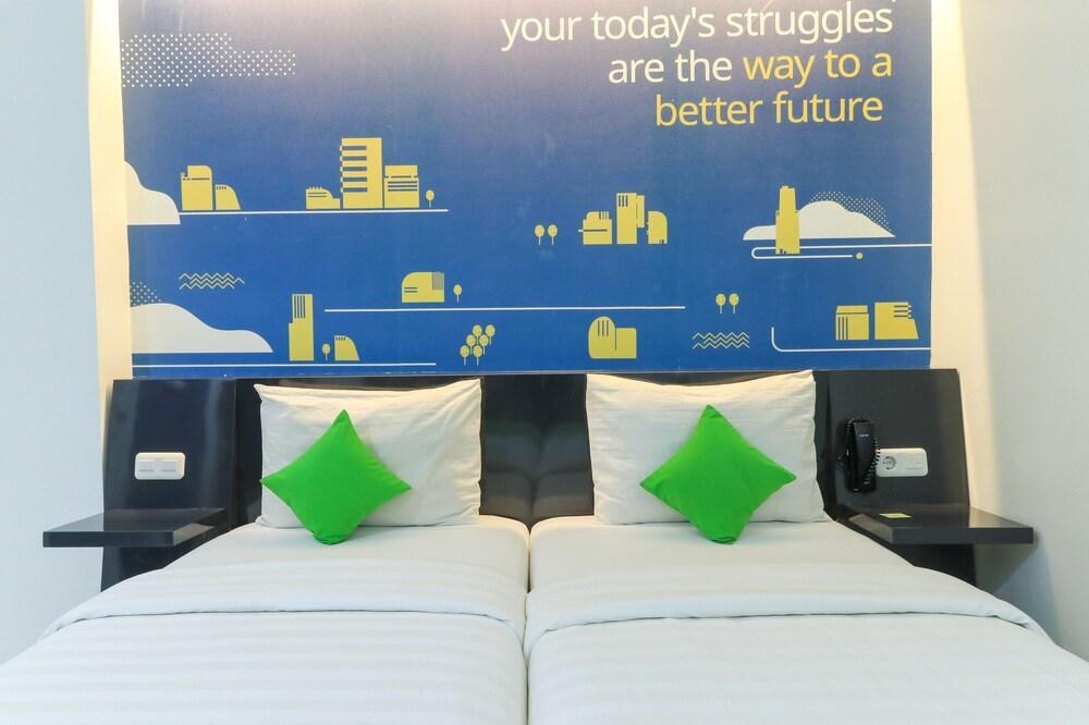 Hotel Berlian International photo 1