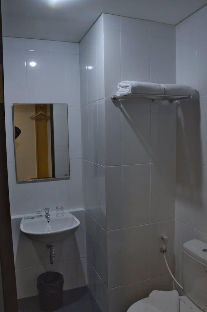 Hotel 88 Kopo Bandung by WH photo 3