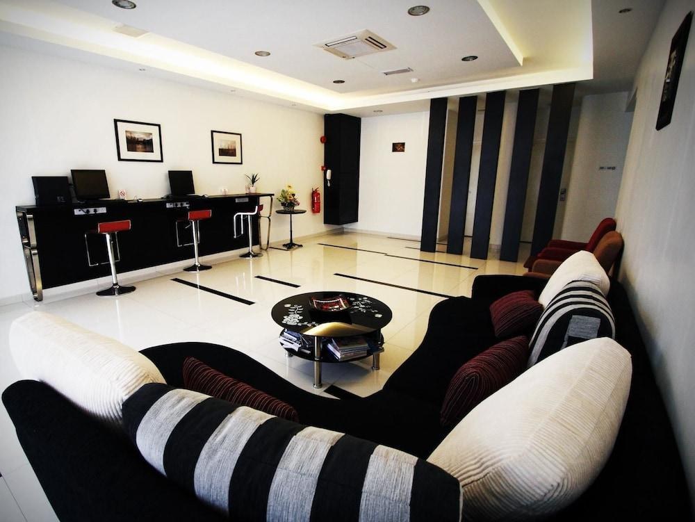 Hotel JSL photo 4