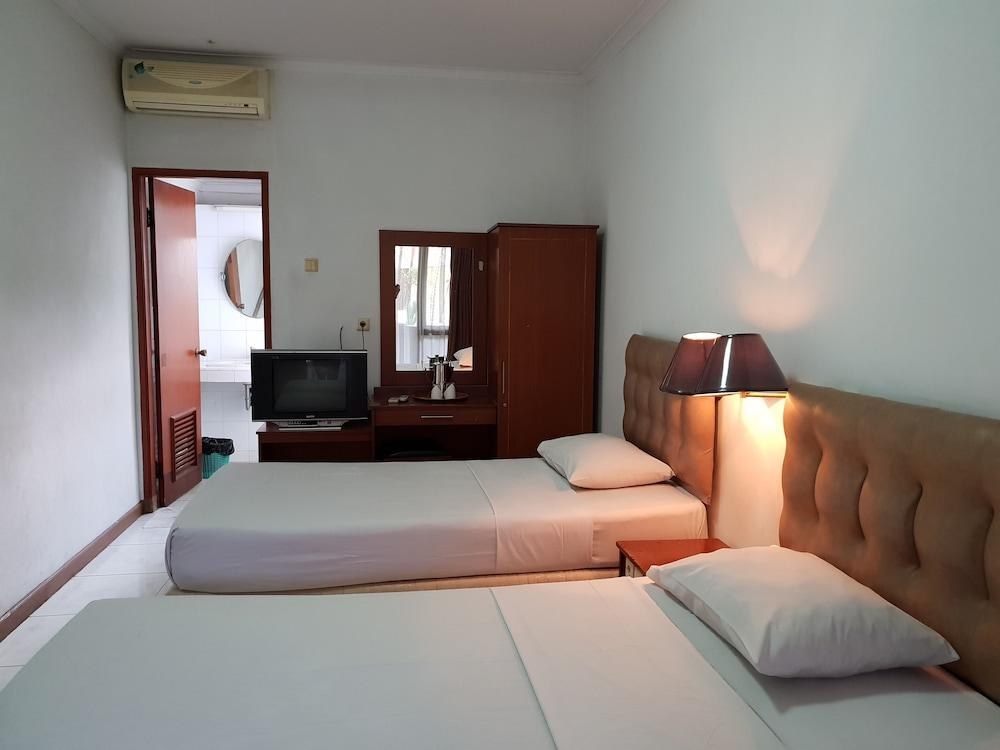 Hotel Dequr Bandung photo 1