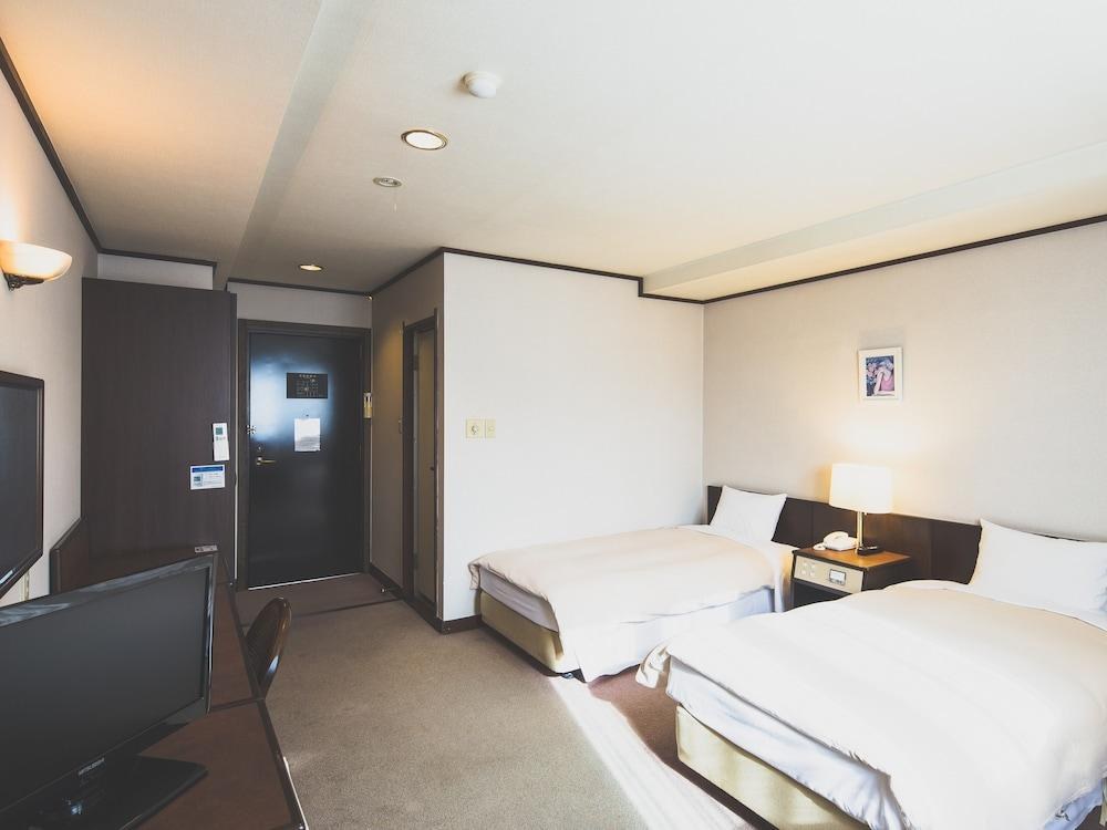 Hotel Karuizawa Elegance photo 2
