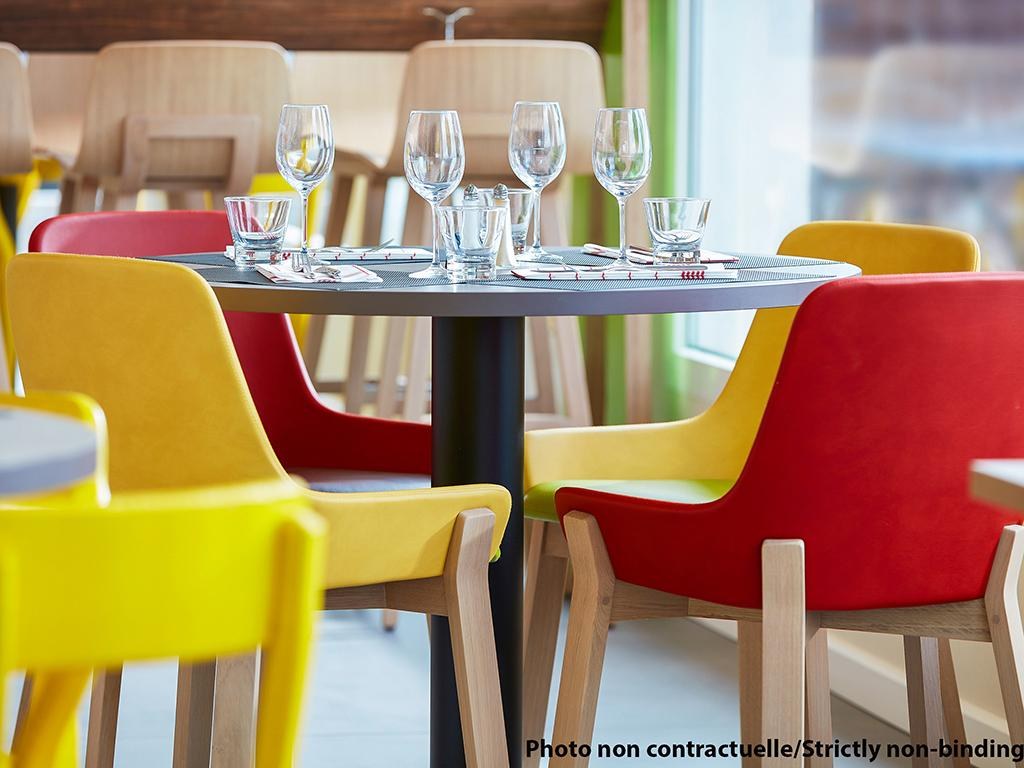Spark by Hilton London Romford photo 3