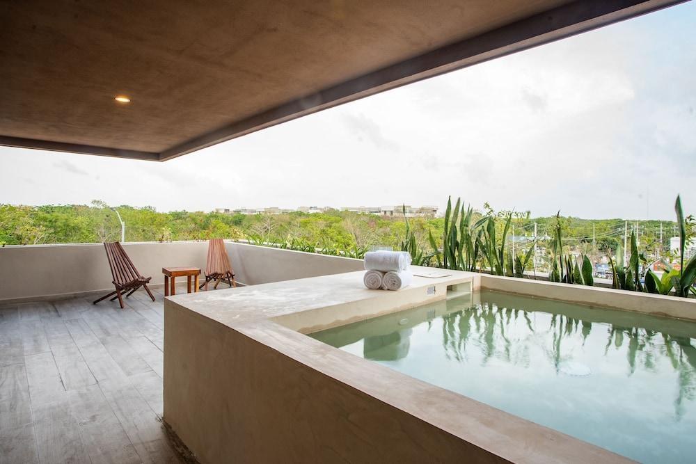 Holiday Inn Tulum photo 4