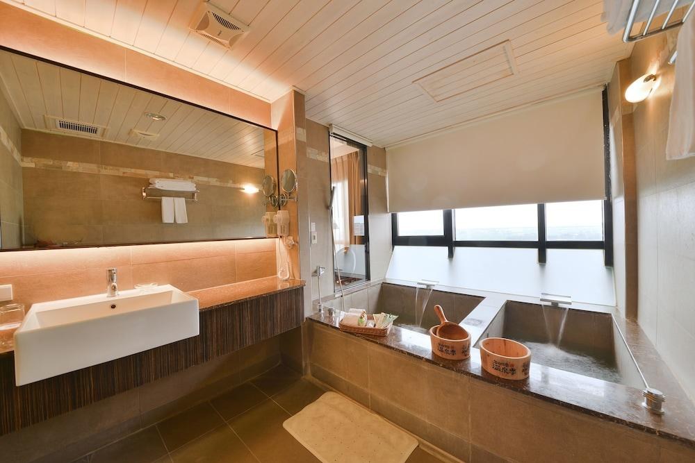 Resort One Hotel photo 3